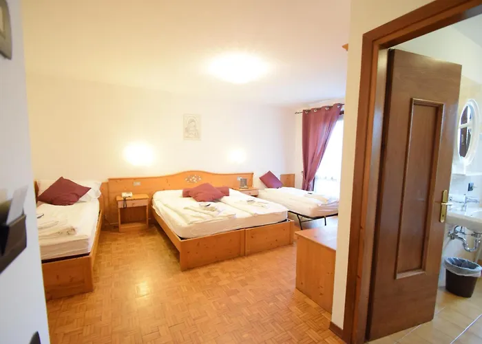 Albergo Miravalle-Tre Cime Views