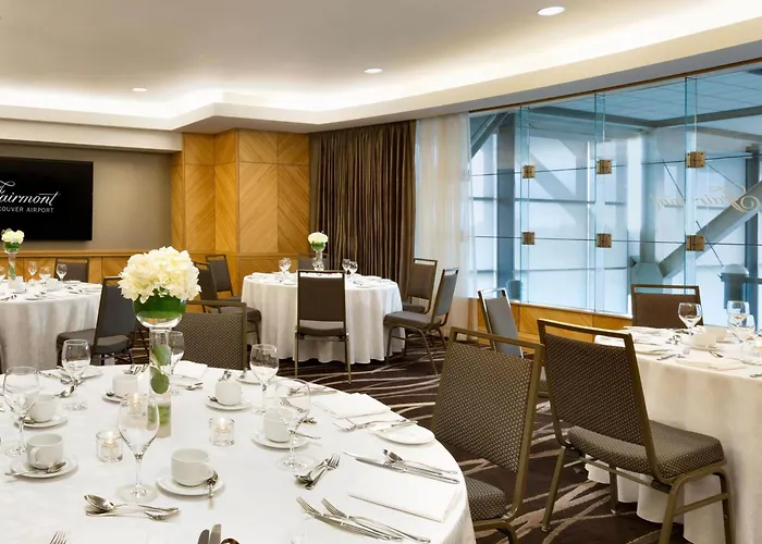 Fairmont Vancouver Airport In-Terminal Hotel