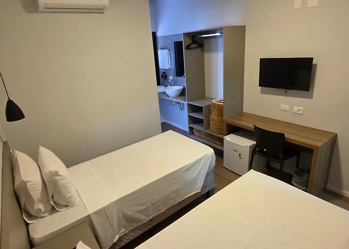 Jaguare Hotel