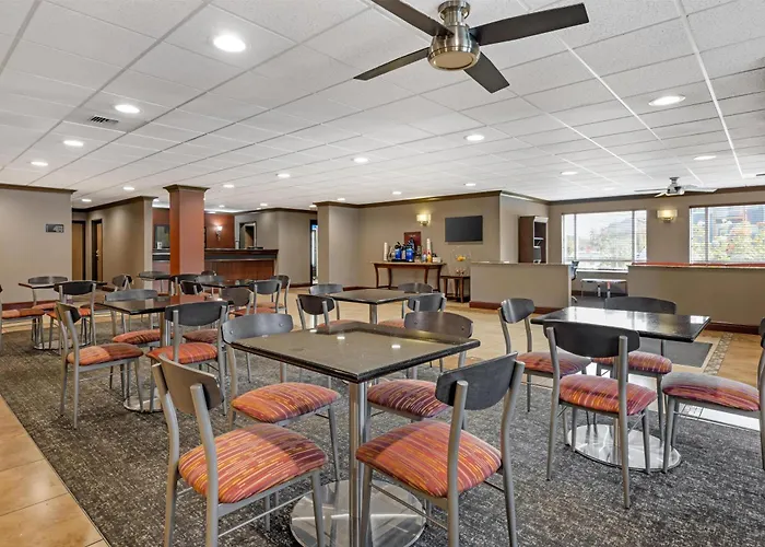 Best Western Cascade Inn & Suites