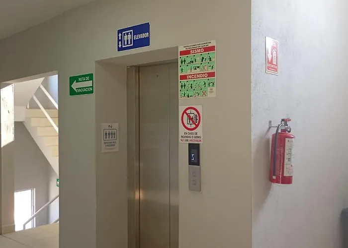 Hotel Tampico Express