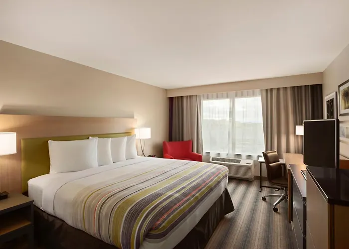 Country Inn & Suites By Radisson, Lawrence, Ks