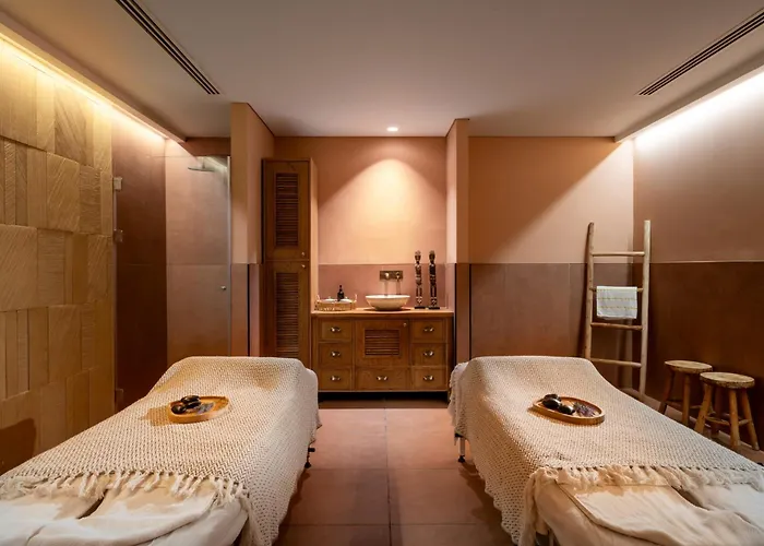 Oasis Spa Club Dead Sea Hotel - 16 Years Plus