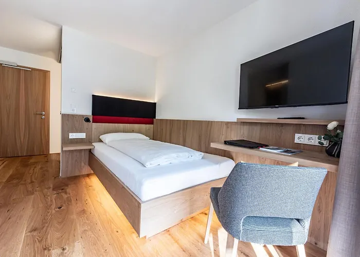 Hotel Kanisfluh