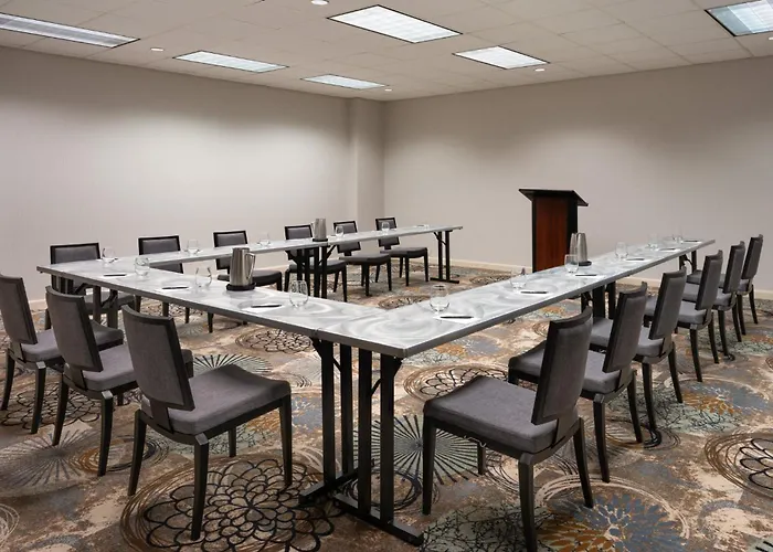 Crowne Plaza Springfield Convention Center By Ihg