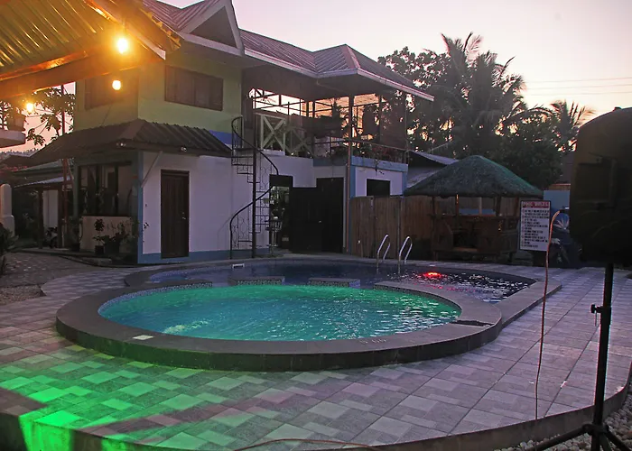 Hotel Oasis Port Barton