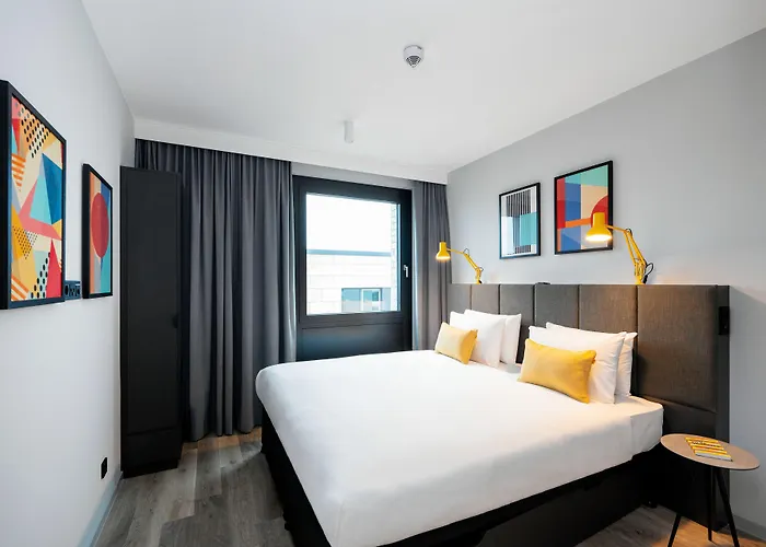 Staycity Aparthotels Frankfurt Airport