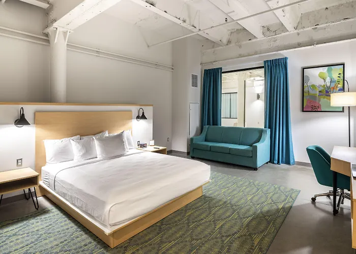 The Warehouse Hotel At Champion Mill