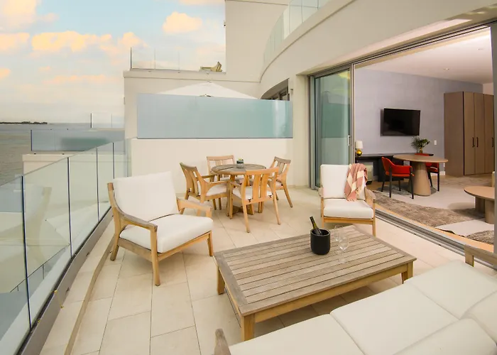 Goldwynn Resort & Residences