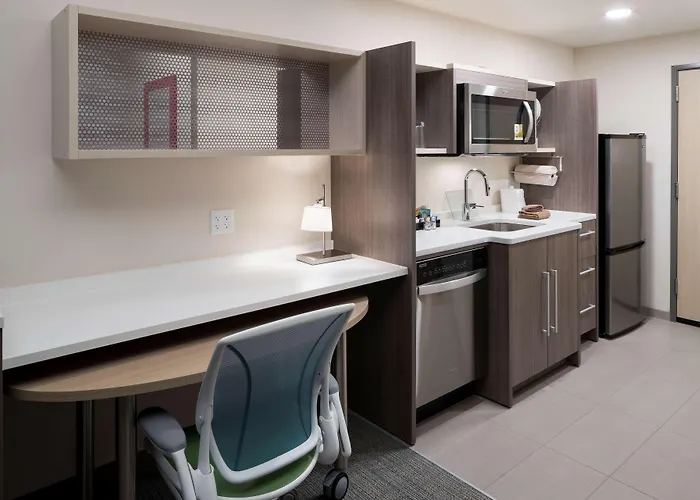 Home2 Suites By Hilton Cape Canaveral Cruise Port