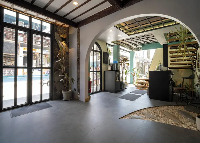 Rockinnest Hotel El Nido