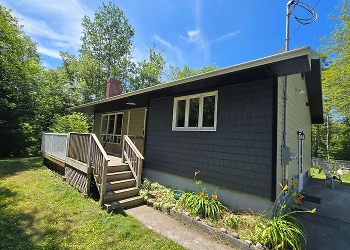 Roseway River Cottages