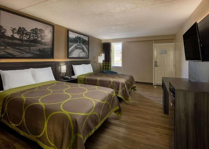 Super 8 By Wyndham Mcdonough Ga