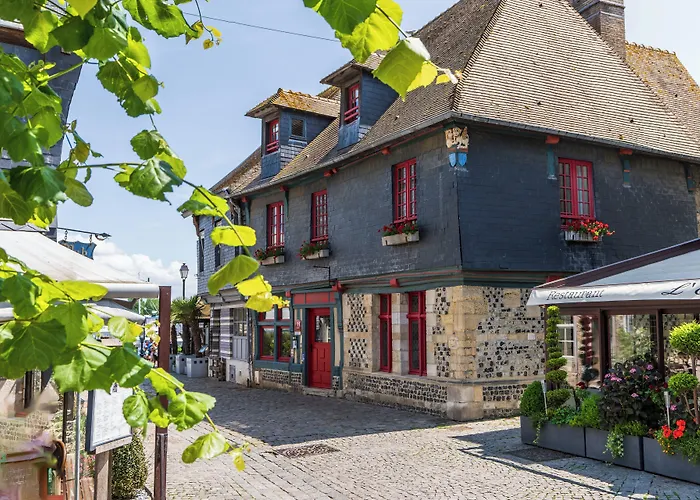 L'Absinthe Hôtel