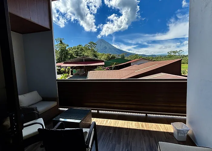 Arenal Monara