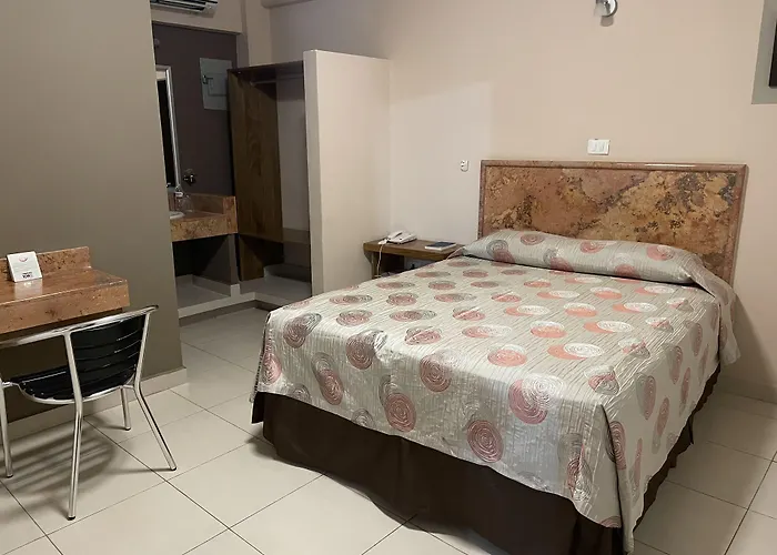 Hotel Santo Domingo Express