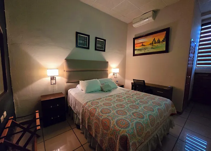 Hotel El Campanario