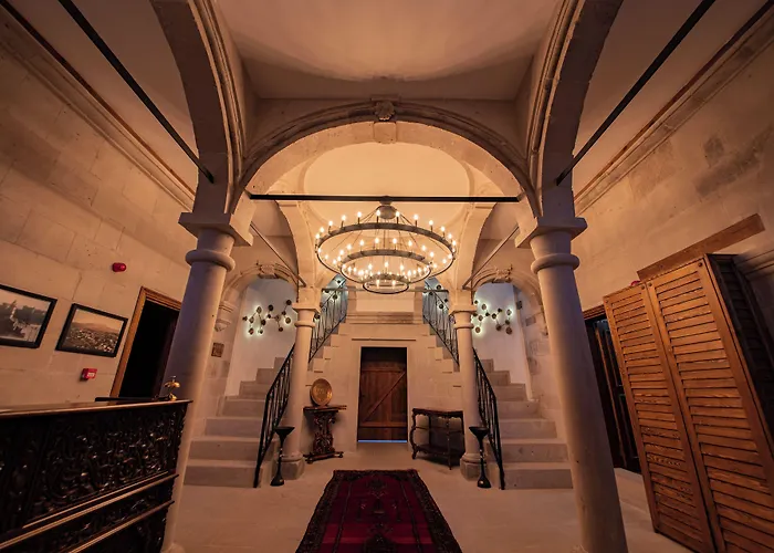 Four Mansions Hotel