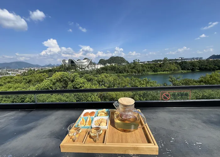 Riverside Wing Hotel Guilin