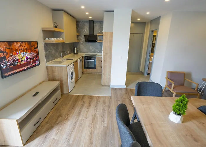 Letstay Marine Homes
