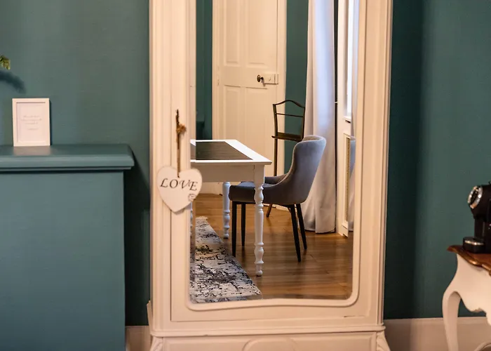 Hotel O Chateau