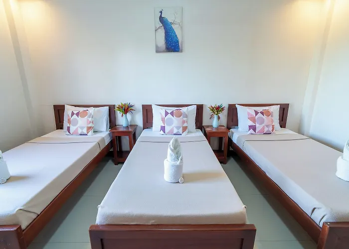 Dinah'S Tourist Inn Puerto Princesa