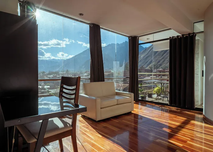 Hotel California Urubamba