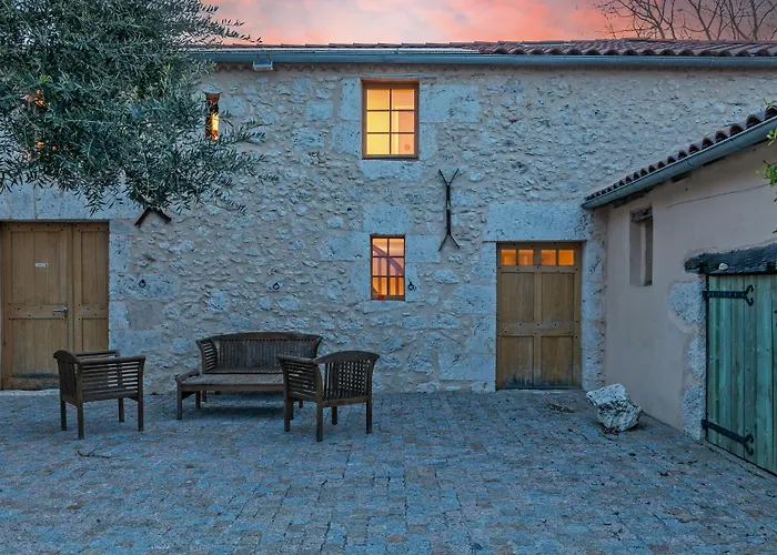 Bed and Breakfast Domaine de Rambeau à Castelmoron-sur-Lot