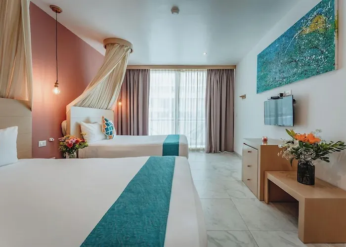 Soho Playa Hotel