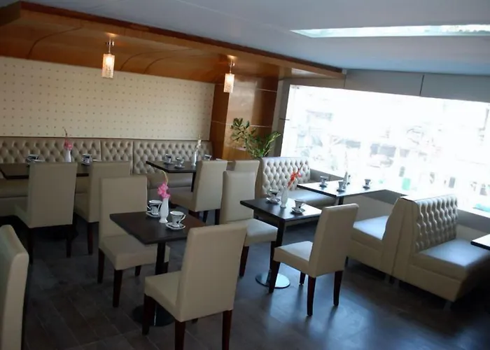 Orchid Business Hotel
