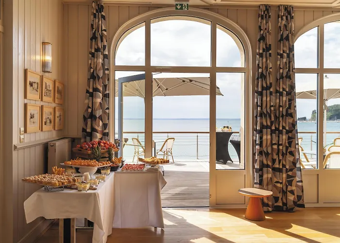 Hôtel Morgat Le Grand Hôtel De La Mer