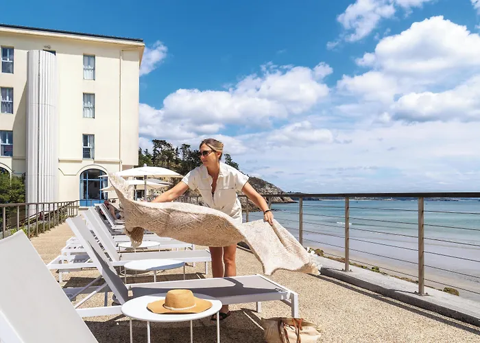 Hôtel Morgat Le Grand Hôtel De La Mer