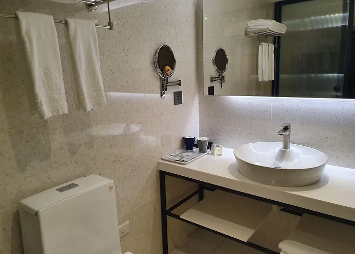 City Suites - Taoyuan Station
