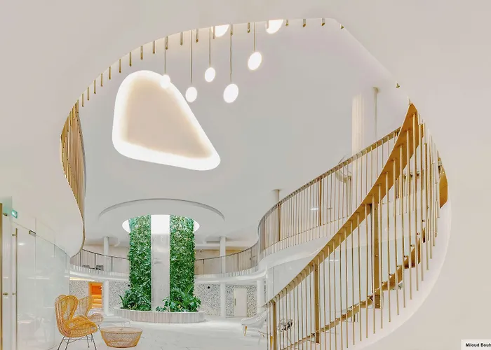 Golden Tulip Lyon Ouest Techlid Hotel & Spa