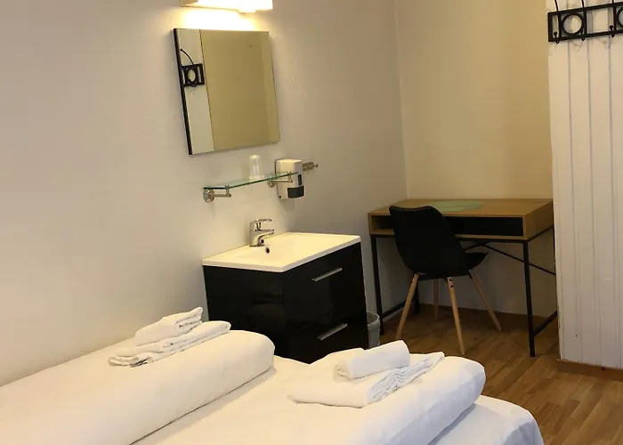 Ami Hotel