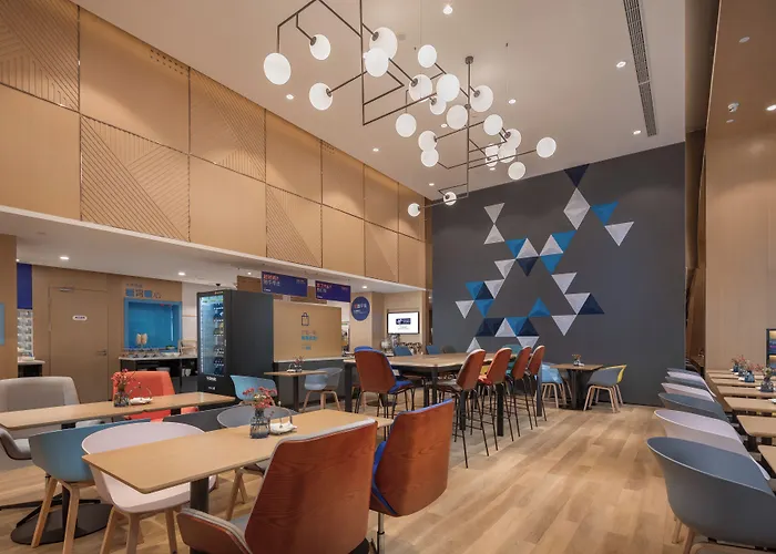 Holiday Inn Express Ningbo City Center By Ihg
