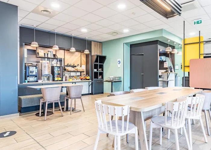 B&B Hotel Poitiers Aeroport