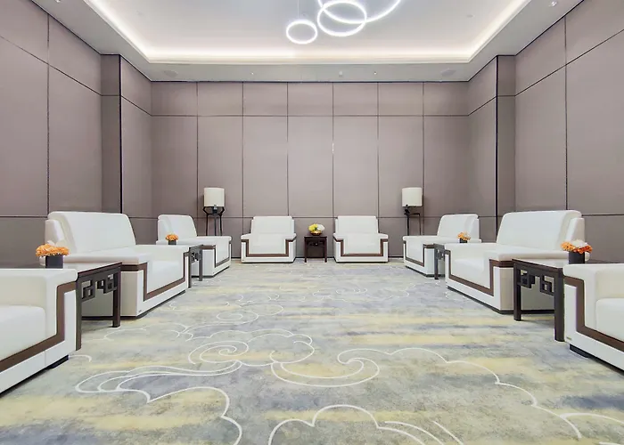 Holiday Inn Express Shenzhen Haiyuan City By Ihg