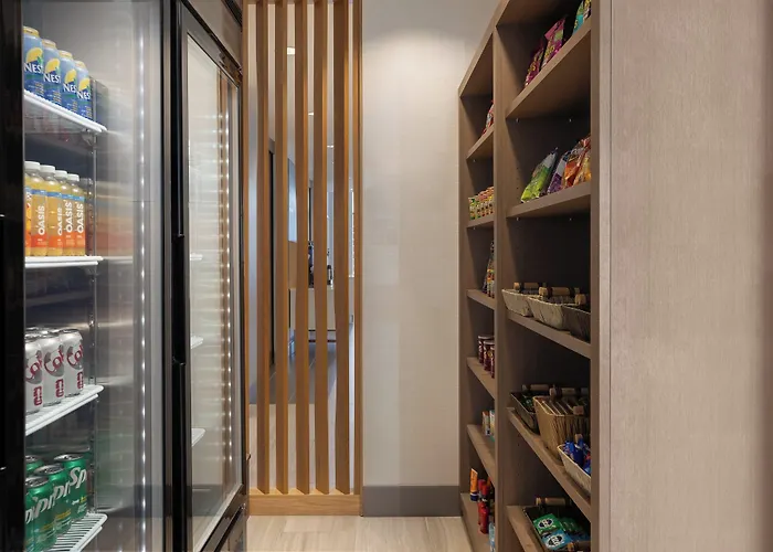 Holiday Inn Express & Suites - Aurora By Ihg