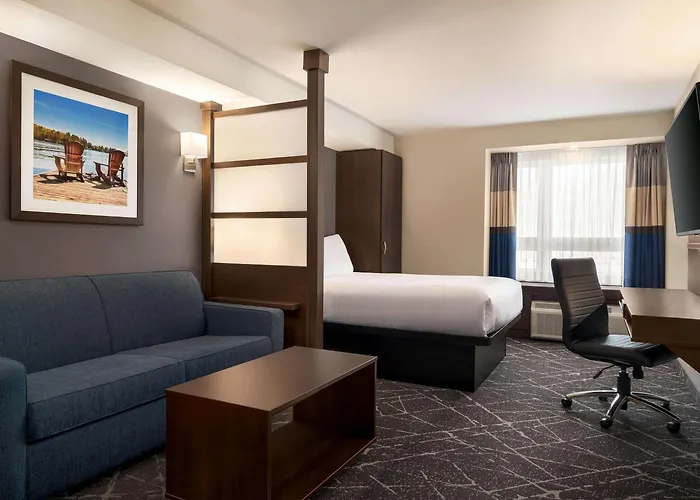 Microtel Inn & Suites By Wyndham Aurora