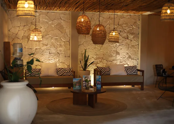 Noah Beach Hotel & Suites