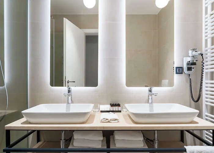 Manda Heritage Hotel
