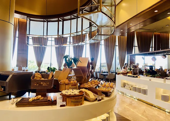 Wyndham Grand Kn Paradise Cam Ranh