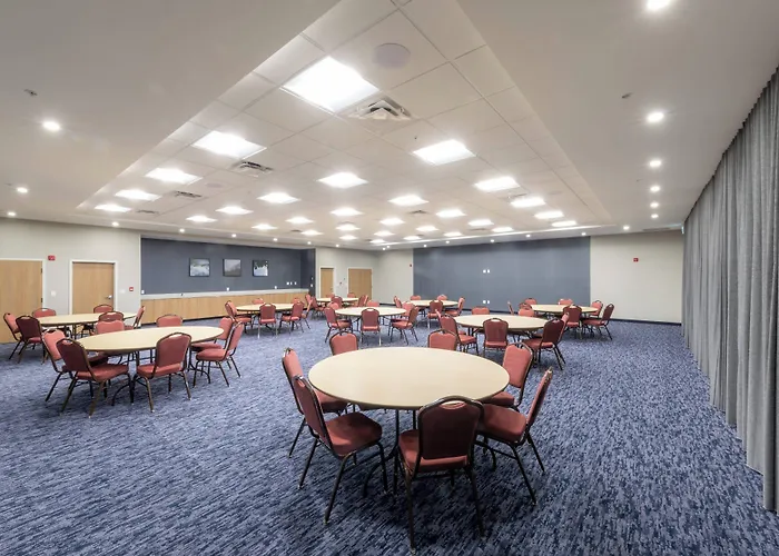 Fairfield Inn & Suites By Marriott Salmon Arm