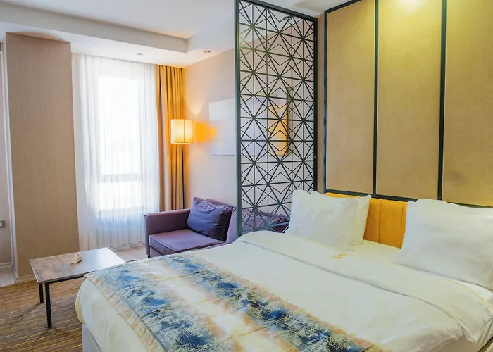 Shimall Hotel