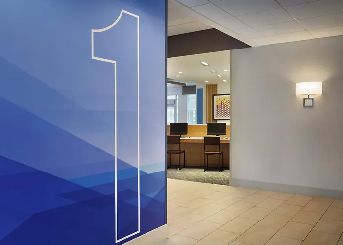 Holiday Inn Express & Suites - Kokomo South By Ihg