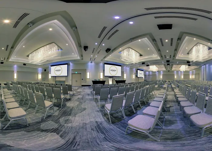 Towneplace Suites By Marriott Oshawa