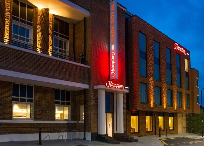 Hotel Hampton By Hilton London Park Royal