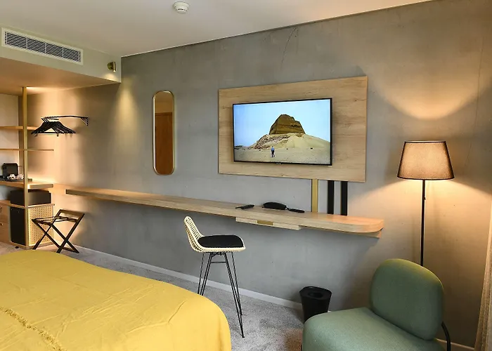 Golden Tulip Reims Bezannes