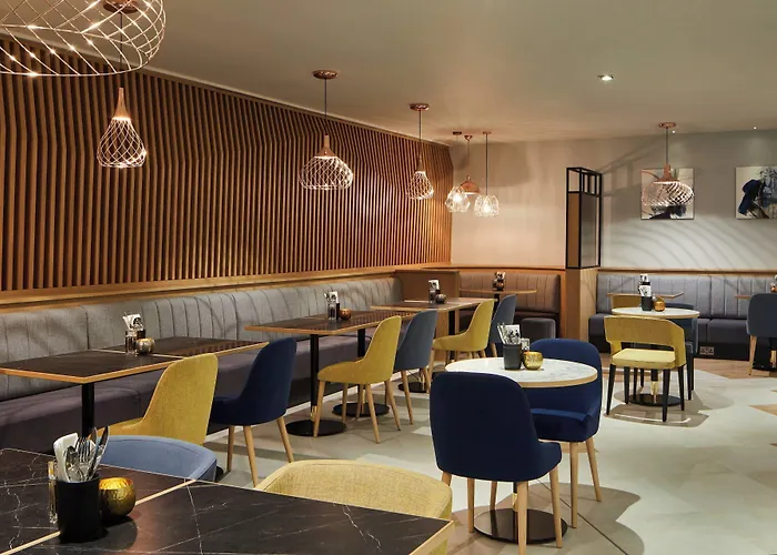 Courtyard By Marriott Oxford City Centre